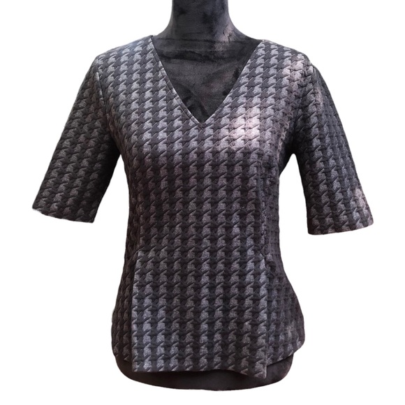 Ann Taylor Black Houndstooth Spandex Top size Small - Picture 2 of 10